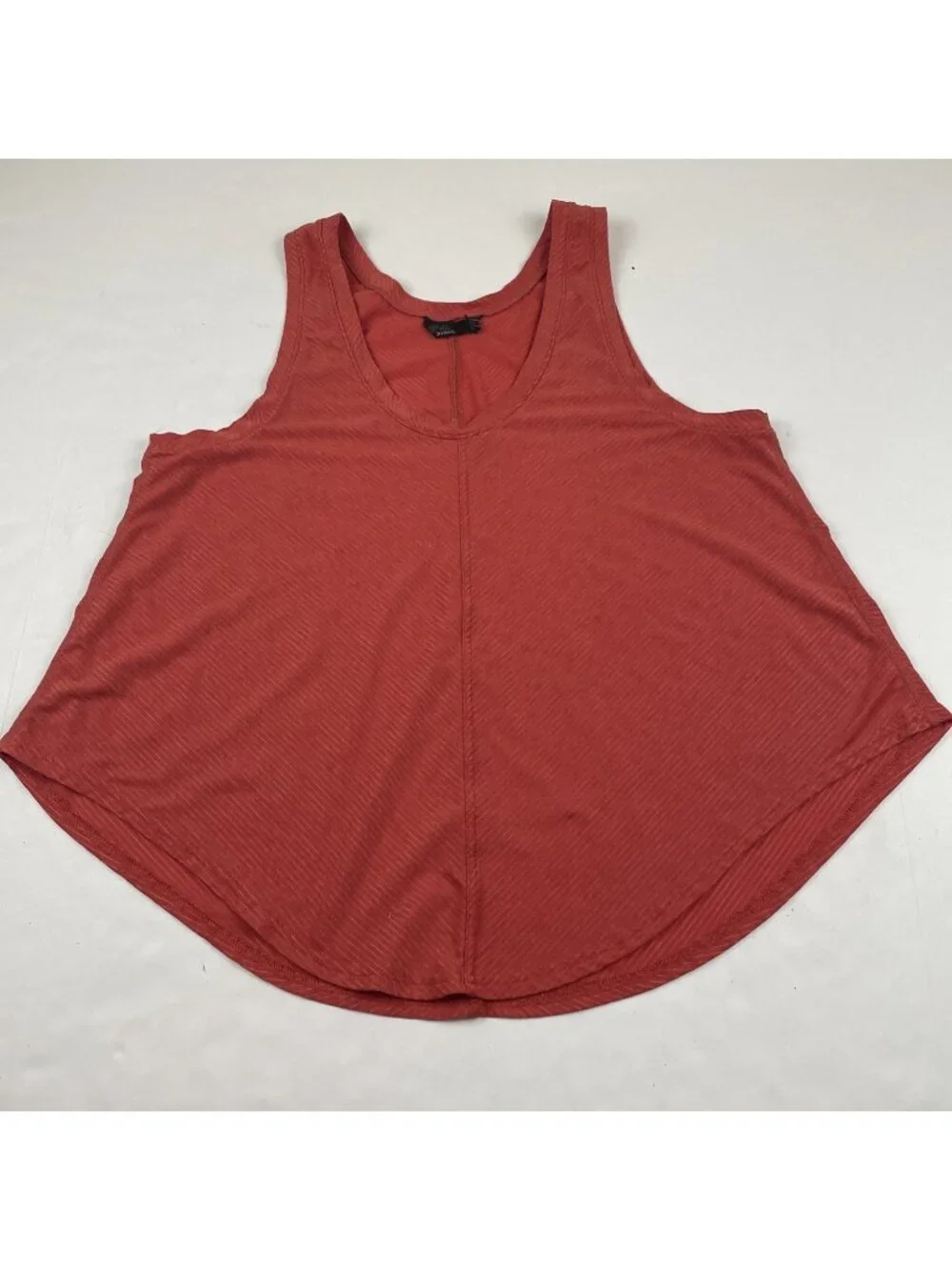 prAna Tank Top Women’s Small Coral Orange Sleeveless Scoop Neck Swing Casual